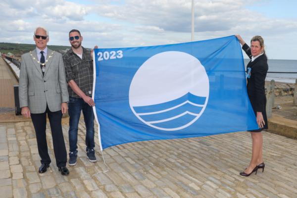 Sandown beach to fly Blue Flag and Seaside Award with pride this summer 