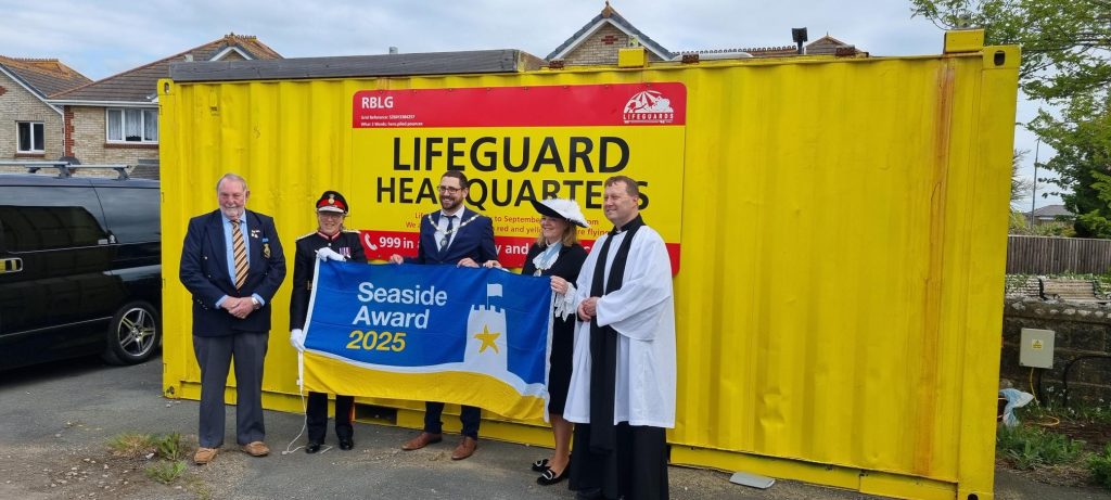 Sandown Beach to proudly fly the Seaside Award this Summer